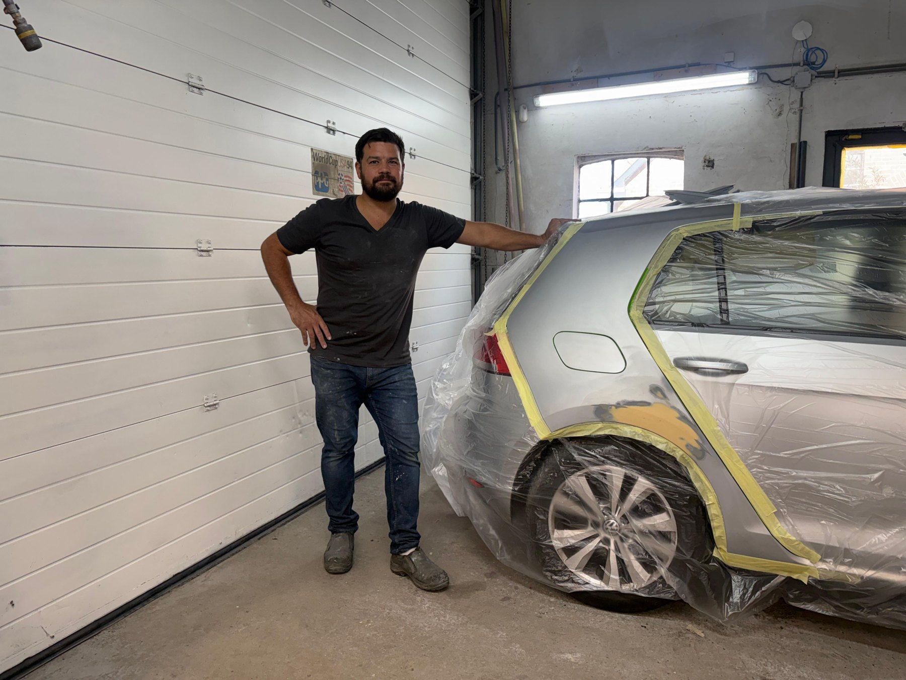 Spuitwerk onderdelen bij Autoschadeherstel Achterveld